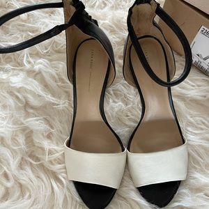 Zara Black and White leather heels sz 38